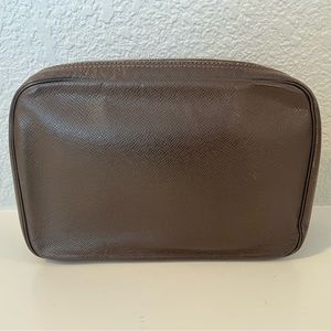 LV Men’s toiletry bag.  Authentic.  Brown leather.  Like new condition.
